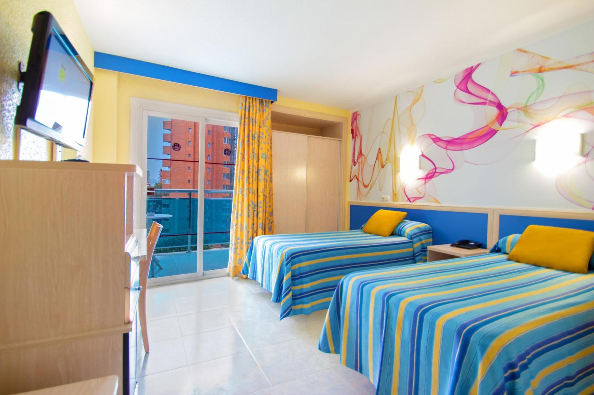 Hotel Servigroup Rialto Benidorm Szoba fotó
