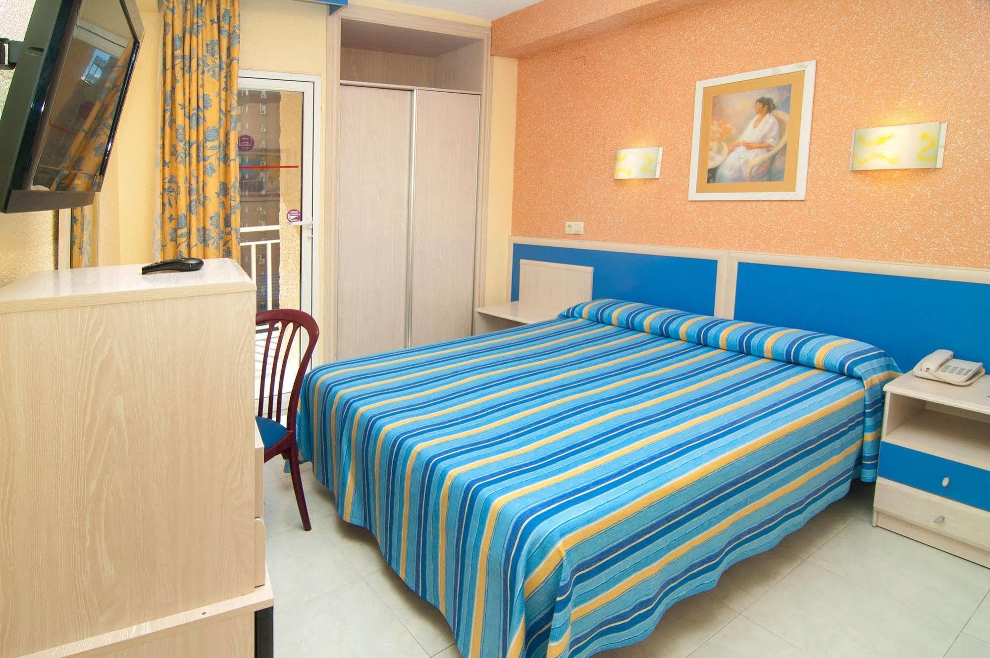 Hotel Servigroup Rialto Benidorm Kültér fotó